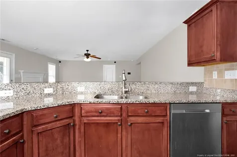112 Holly Oak Circle Bunnlevel NC 28323