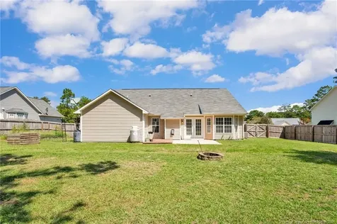 112 Holly Oak Circle Bunnlevel NC 28323