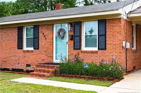 1805 Wayne Lane Fayetteville NC 28304