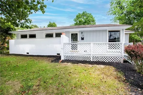 129 Hunter Circle Fayetteville NC 28304
