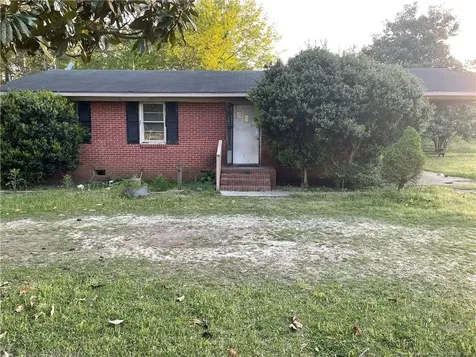 1504 Mcbryde Mill Road Red Springs NC 28377