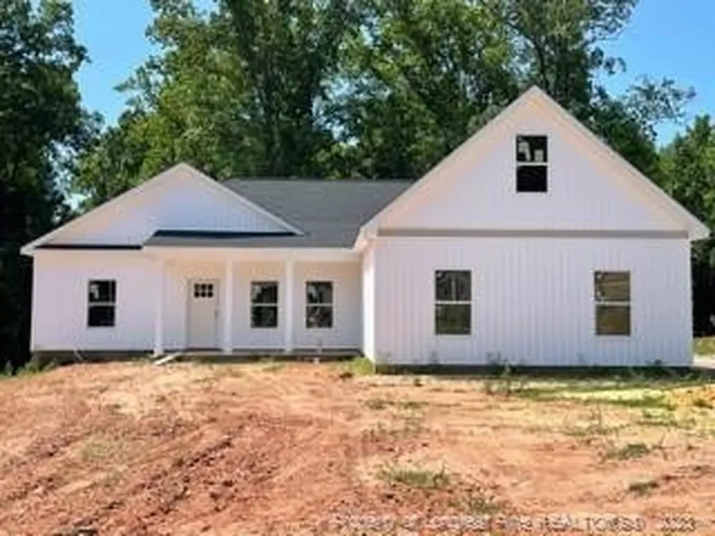 2523 Victory Drive Sanford NC 27330