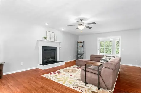 79 Clearwater Harbor Sanford NC 27332