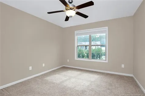 1093 Saint Johns Loop Raeford NC 28376