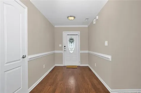 1093 Saint Johns Loop Raeford NC 28376