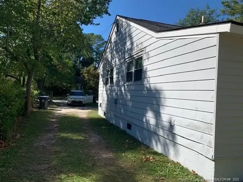 804 Saunders Street Raeford NC 28376