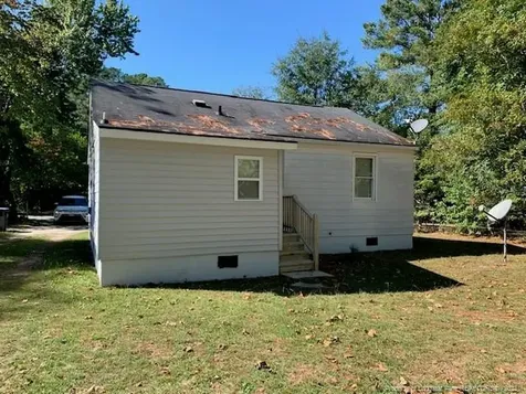 804 Saunders Street Raeford NC 28376