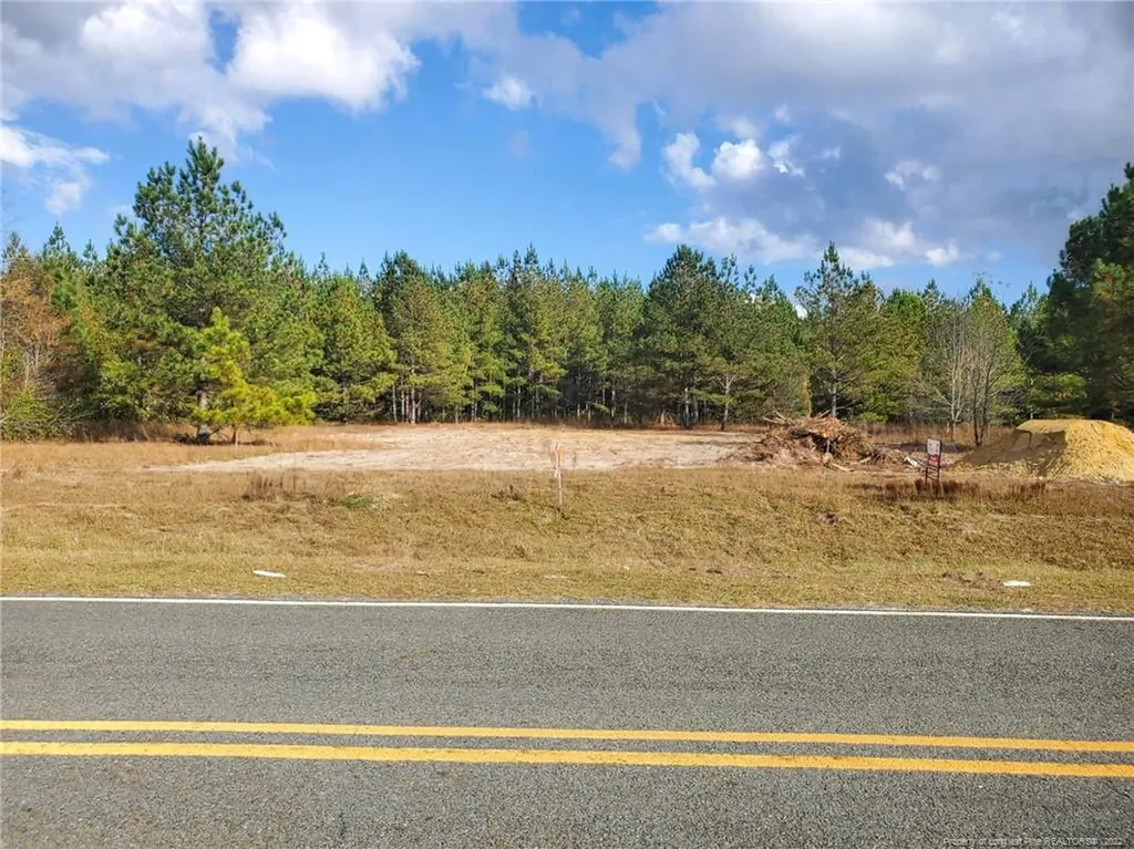 949 Pendergrass Road Road W Raeford NC 28376