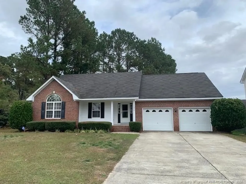 7324 Weathergreen Drive Fayetteville NC 28306