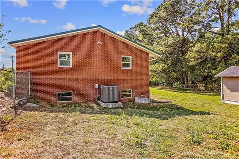 5318 Raeford Road Fayetteville NC 28304