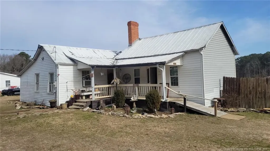 1279 Frank Wicker Road Sanford NC 27332
