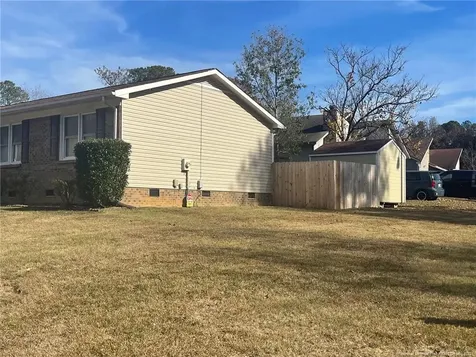 7335 Van Grayson Loop Fayetteville NC 28314