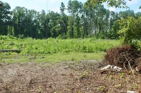 Laurinburg Road Highway S Raeford NC 28376
