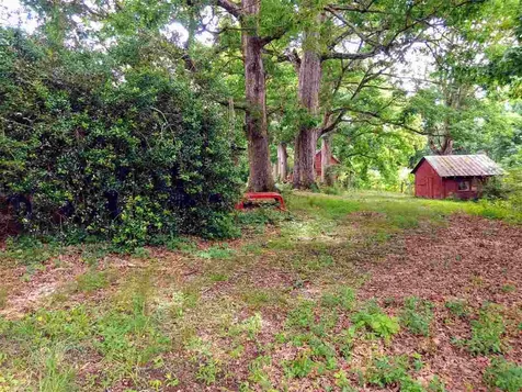 95 Old Poplar Creek Road Henderson NC 27537