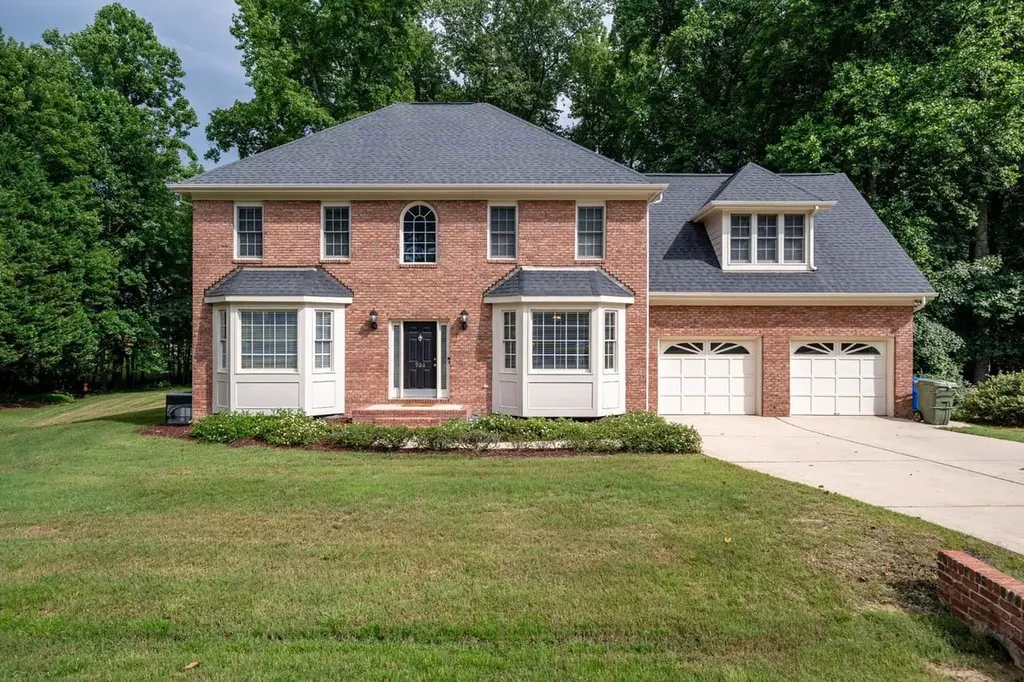 906 Oldwyck Drive Fuquay Varina NC 27526