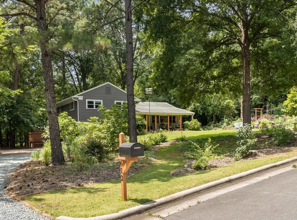 612 Laurel Hill Road Chapel Hill NC 27514