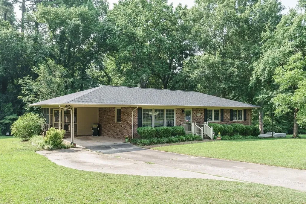 4315 Jessup Drive Raleigh NC 27603