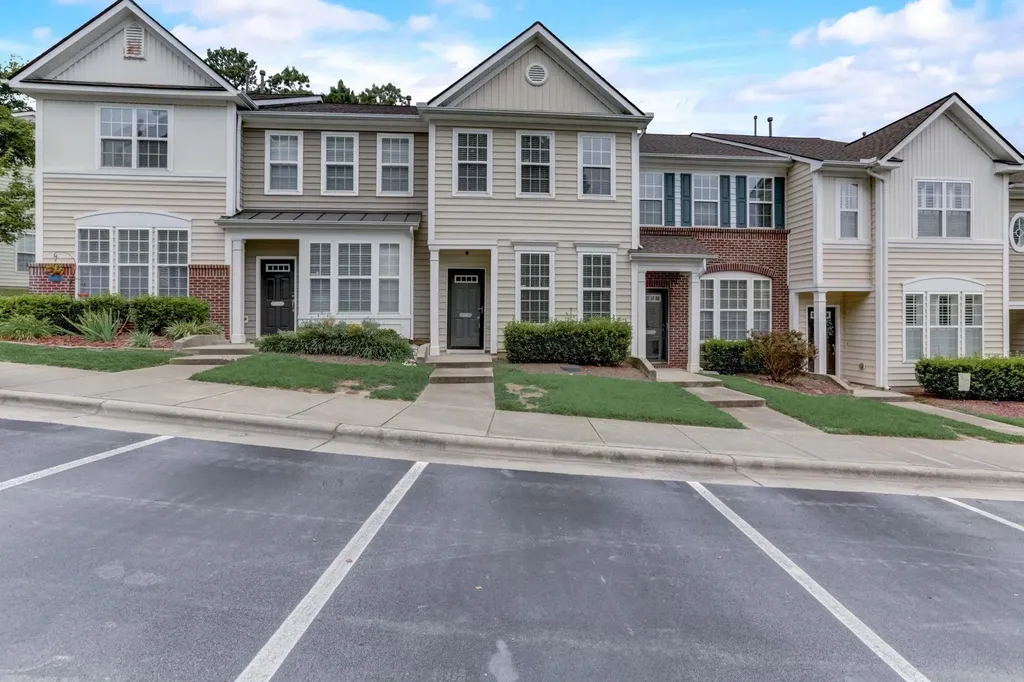 5310 Silver Moon Lane Raleigh NC 27606