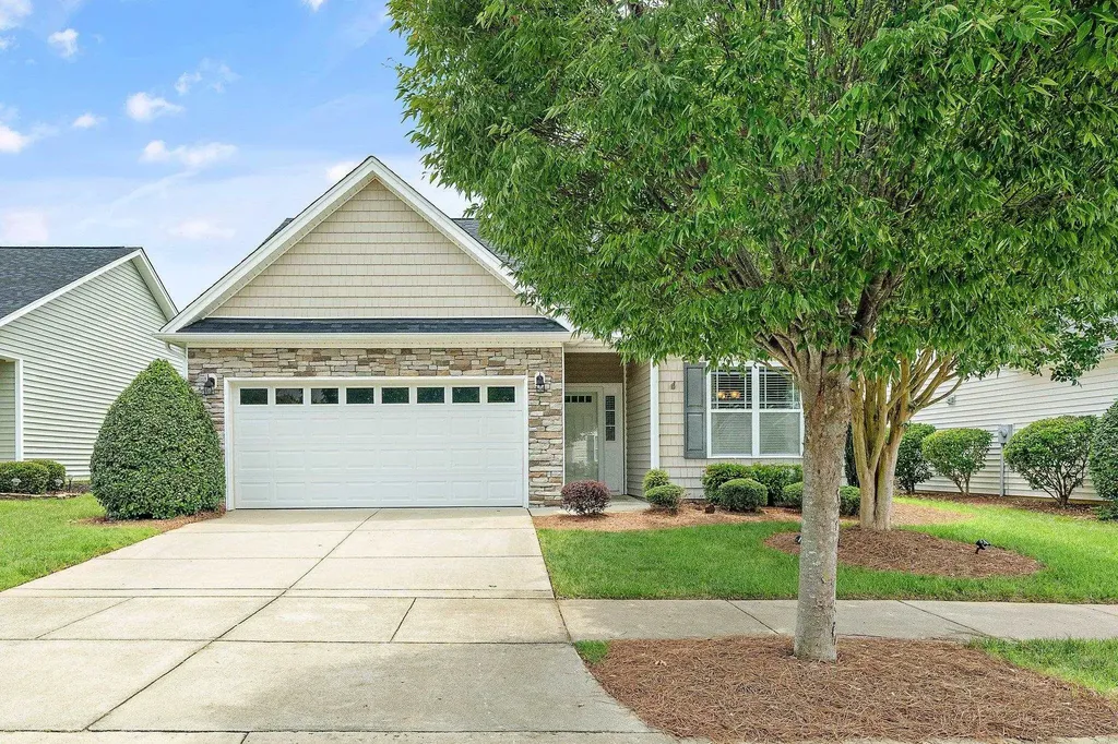 2116 Fawn Meadow Way Fuquay Varina NC 27526