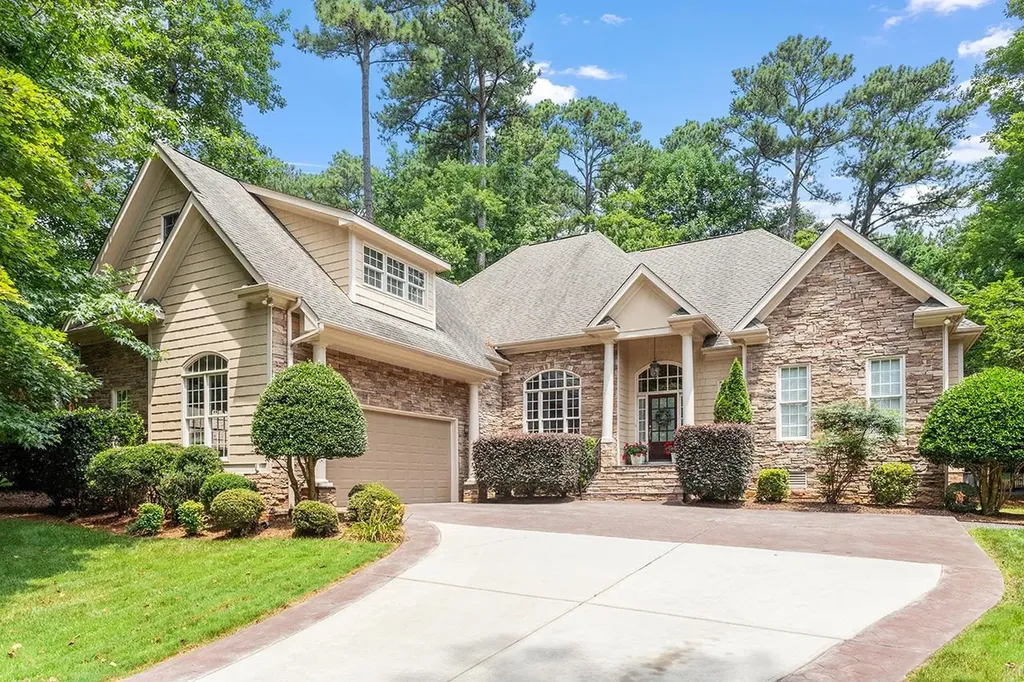 1828 Bowling Green Trail Raleigh NC 27613