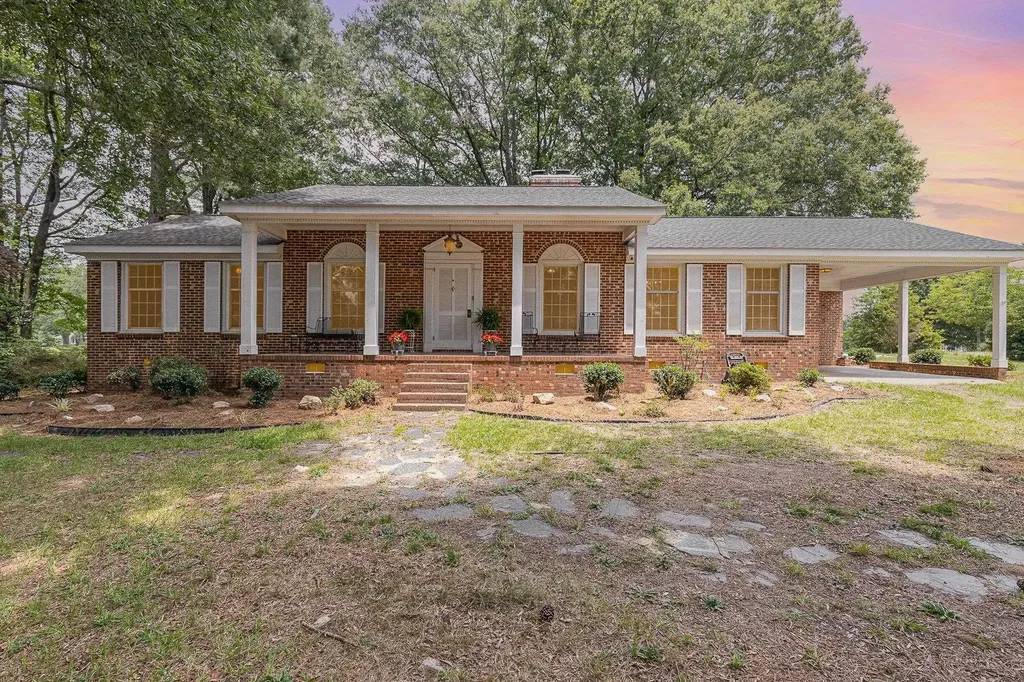 2518 Government Road Clayton NC 27520