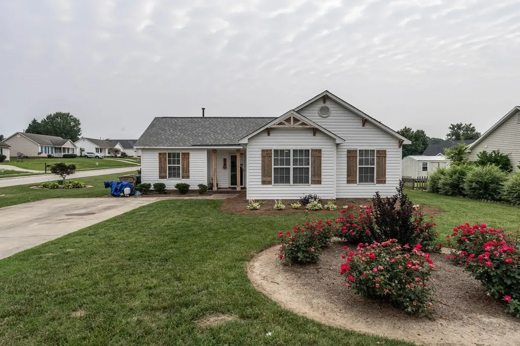 636 Waterford Drive Clayton NC 27520