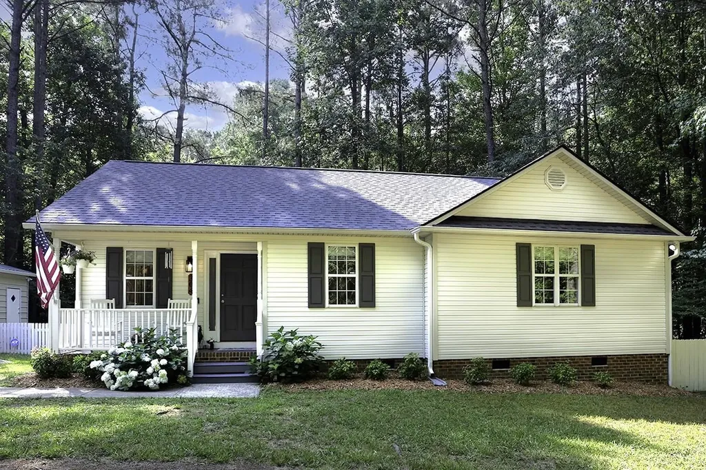 304 James Place Clayton NC 27520