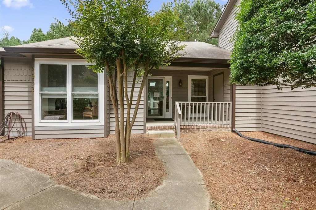 2033 Willow Hill Lane Clayton NC 27520