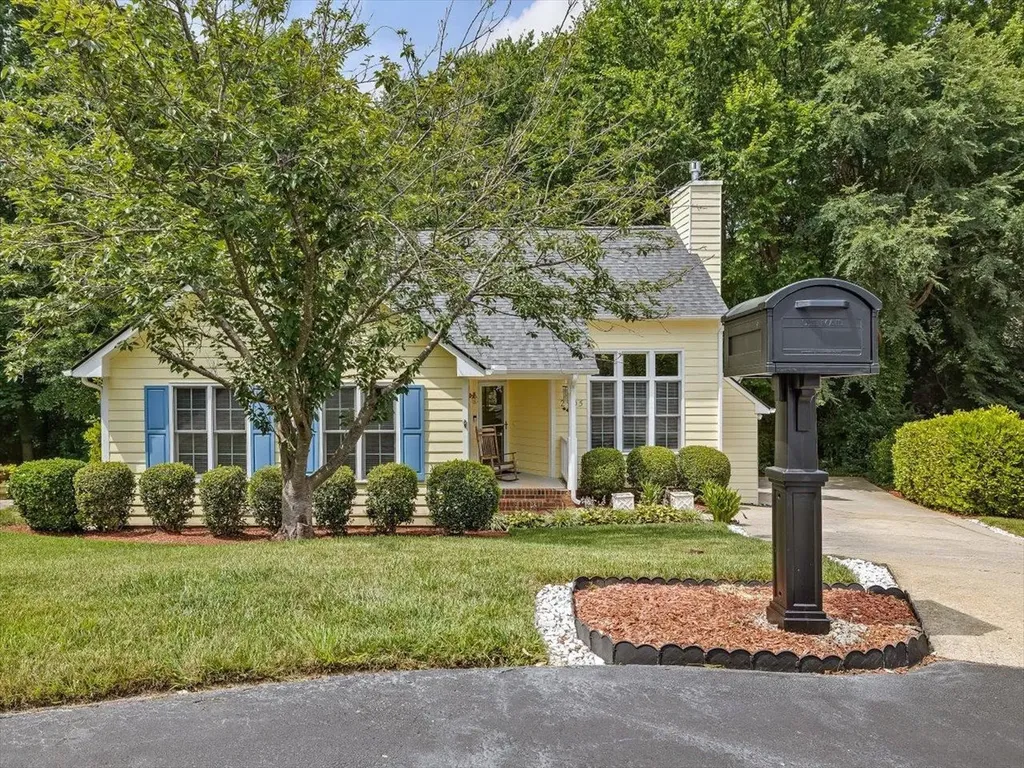 2905 Bannf Court Raleigh NC 27604
