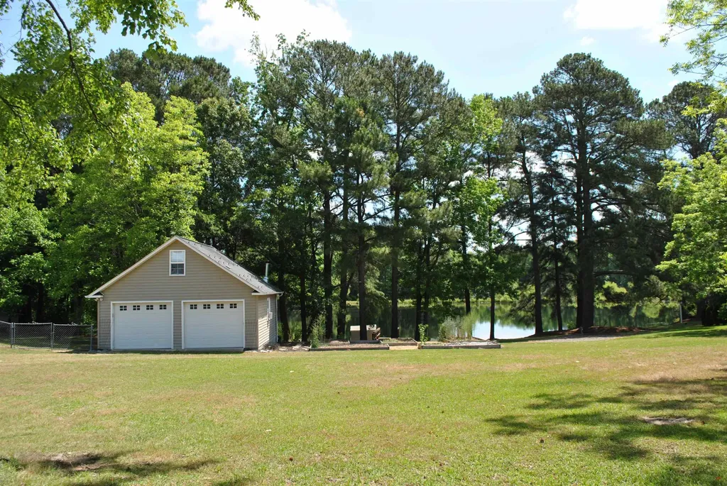 9006 Christian Light Road Fuquay Varina NC 27526