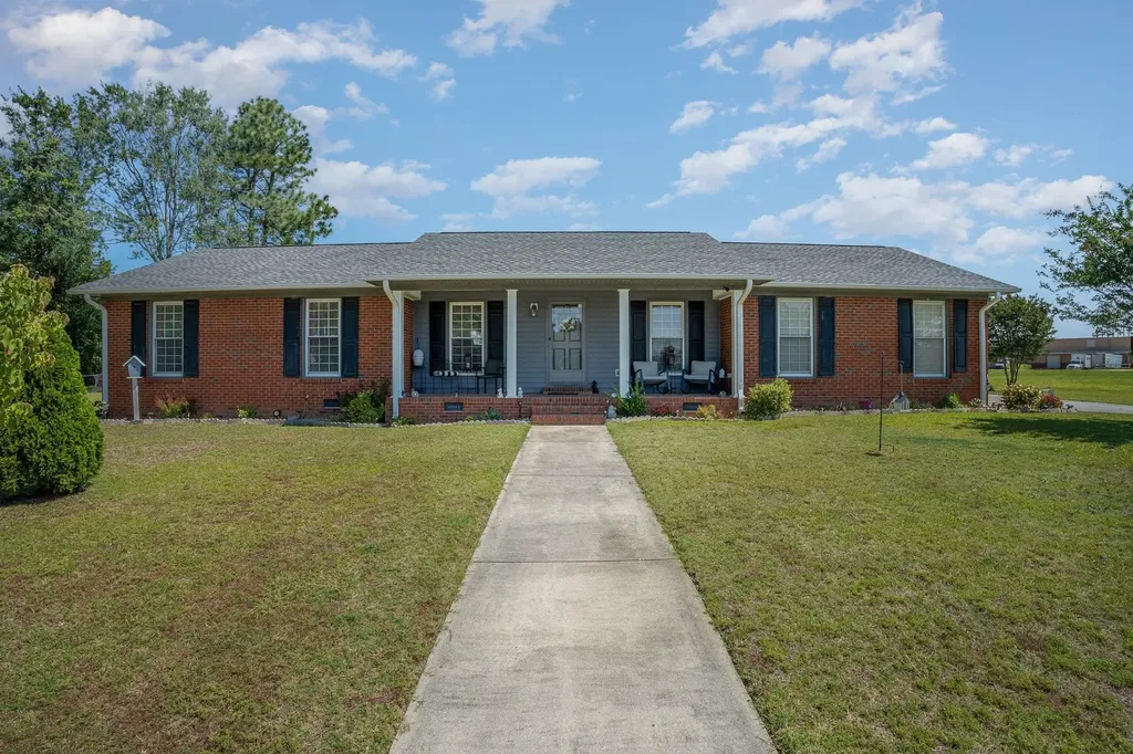 107 Murchison Drive Dunn NC 28334