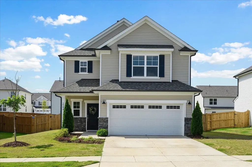 2244 Fairway Green Drive Fuquay Varina NC 27526