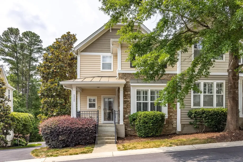 5925 Hourglass Court Raleigh NC 27612