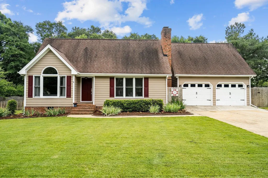 1511 Farm Lake Drive Holly Springs NC 27540