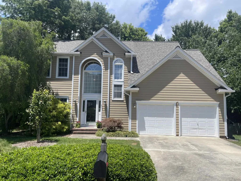 8833 Kirkstall Court Raleigh NC 27615