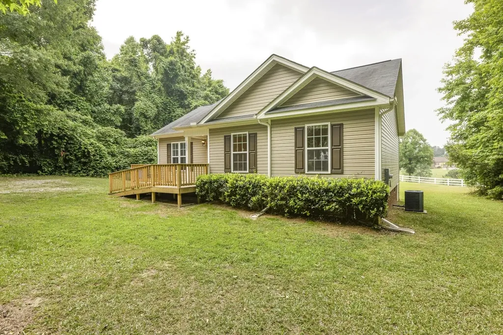 1033 Parkers Ridge Drive Fuquay Varina NC 27526