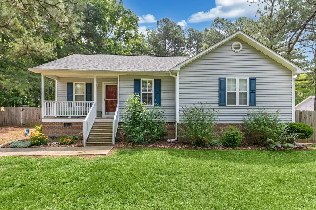 333 Irvan Street Clayton NC 27520