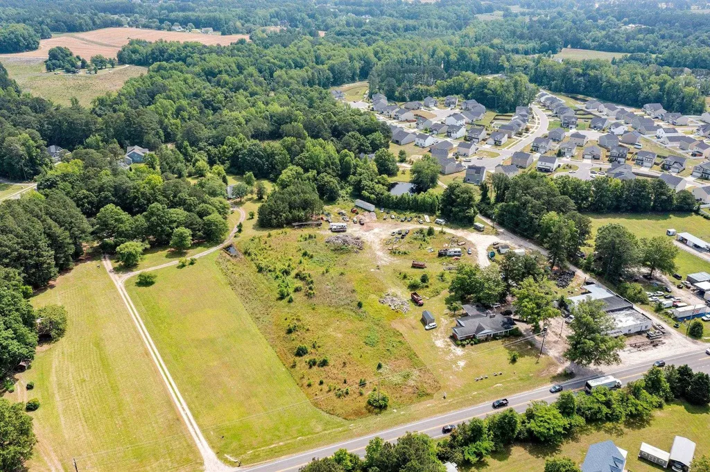 2008 Zebulon Road Zebulon NC 27597