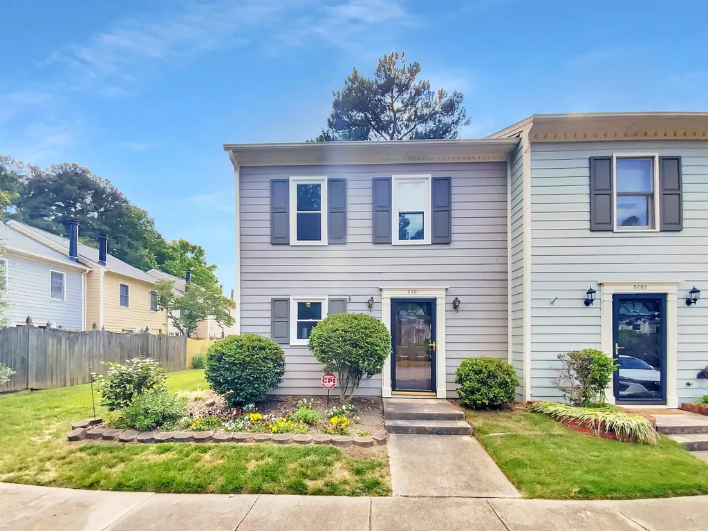 5601 Wispy Willow Lane Raleigh NC 27609