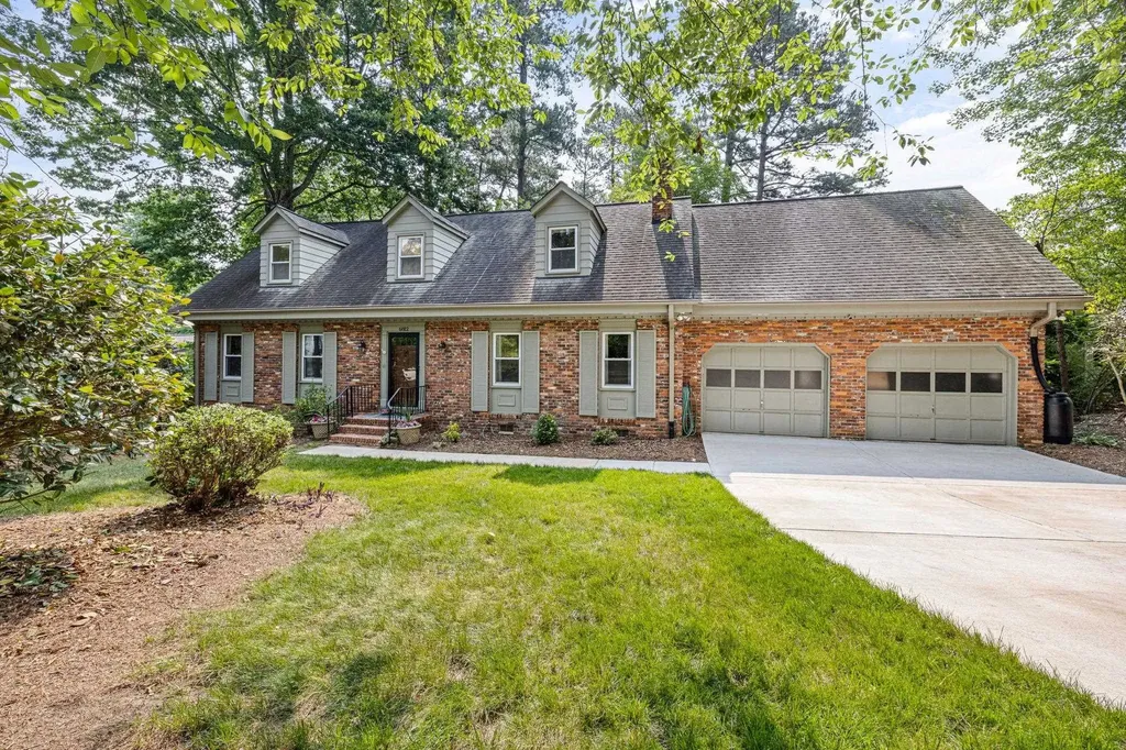 6812 Buckhead Drive Raleigh NC 27615