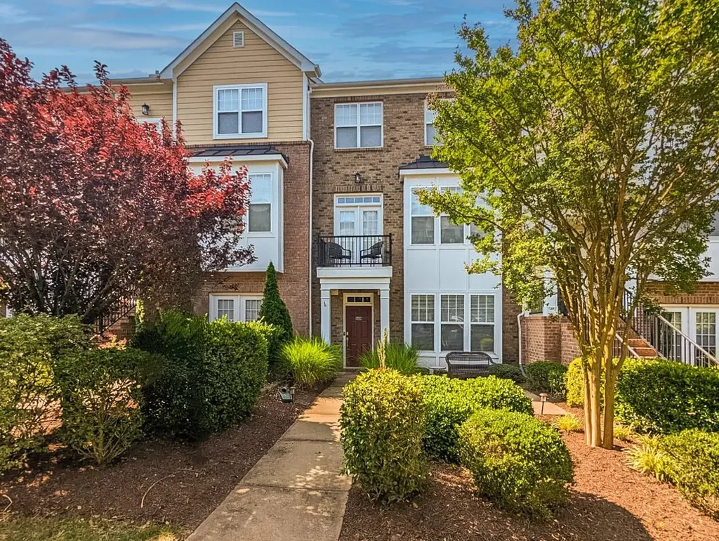 9242 Wooden Road Raleigh NC 27617