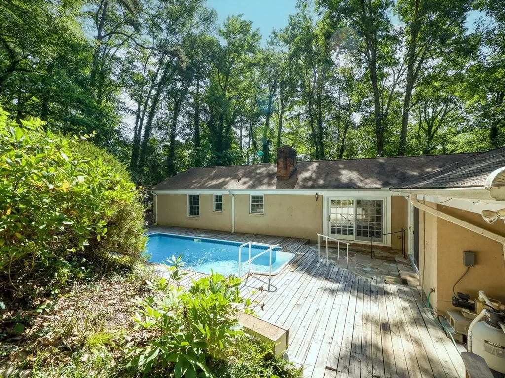 115 Old Oxford Road Chapel Hill NC 27514