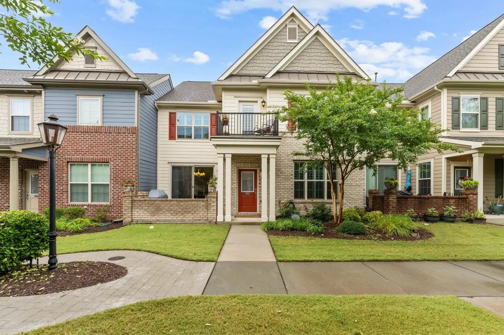 9202 Semana Walk Raleigh NC 27617