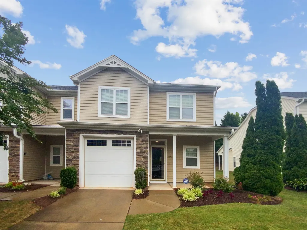 2547 Spring Oaks Way Raleigh NC 27614