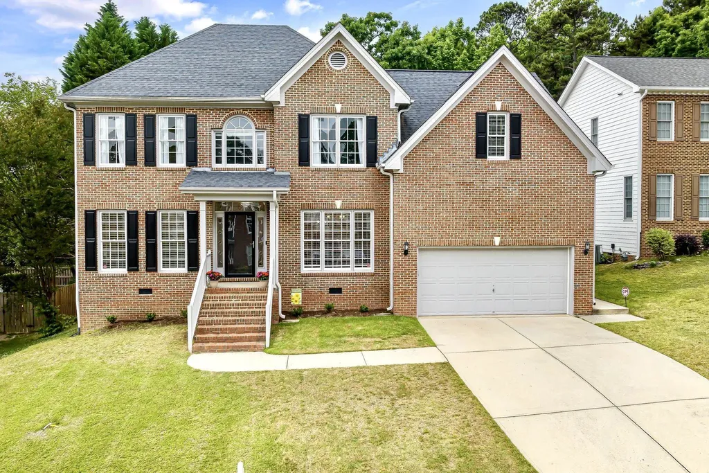 8805 Valley Springs Place Raleigh NC 27615