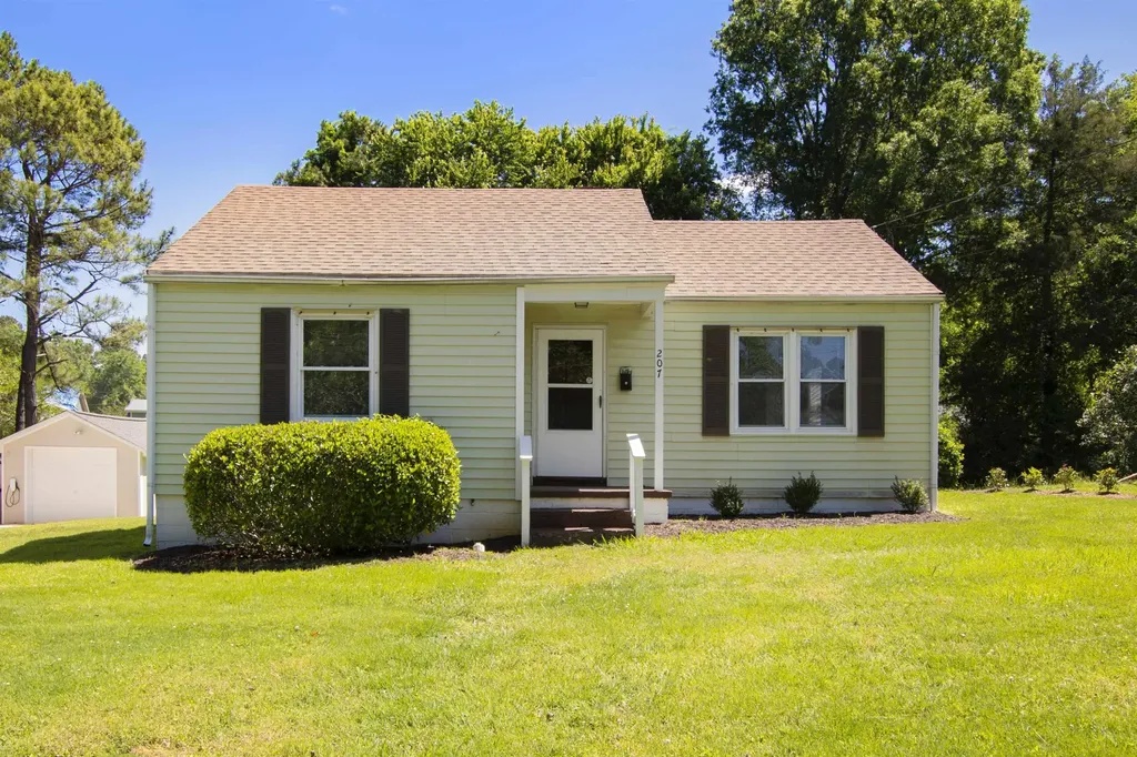 207 Baggett Avenue Raleigh NC 27604