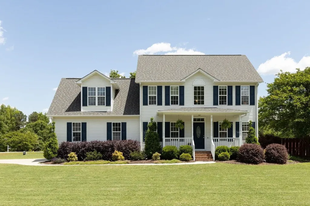5621 Spence Plantation Lane Holly Springs NC 27540