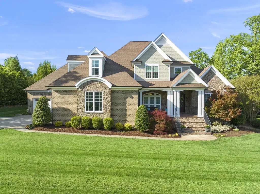 2607 Village Manor Way Raleigh NC 27614
