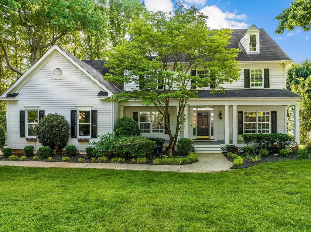 8848 Wildwood Links Raleigh NC 27613