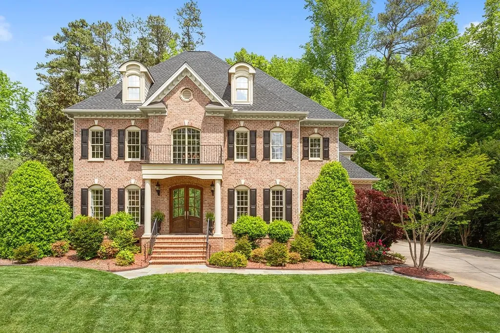 3745 Westbury Lake Drive Raleigh NC 27603